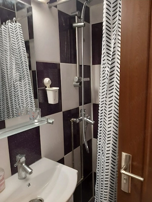 Garsoniera la Intim de închiriat  - imagine 6