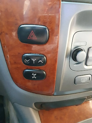 Vând Toyota Land Cruiser 100 autoutilitara 2002 - imagine 6