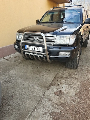 Vând Toyota Land Cruiser 100 autoutilitara 2002