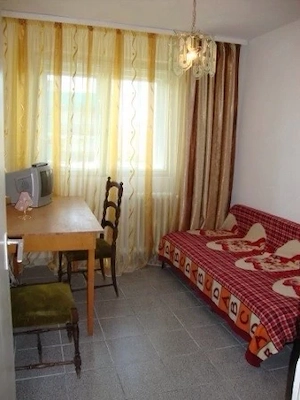 4 camere bloc complet renovat 2025