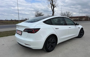 Tesla Model 3 RWD - imagine 9