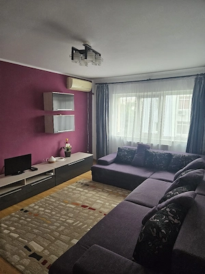 Inchiriez apartament