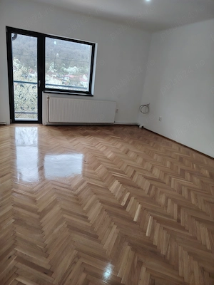 casa de vanzare in Hunedoara - imagine 3