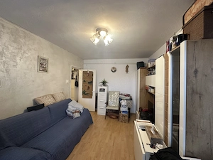 Agentia imobiliara VIGAFON vinde garsoniera Malu Rosu - imagine 2