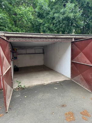 Garaj de închiriat   Calea Sever Bocu   Lipovei, aproape de Iulius Mall Timișoara - imagine 3