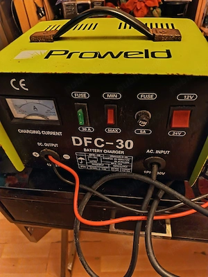 Redresor auto 12 / 24 v