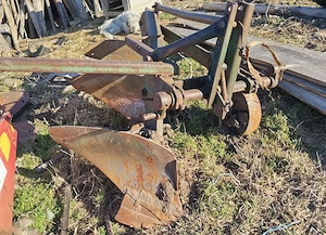 Vând plug pt u650 bun - imagine 2