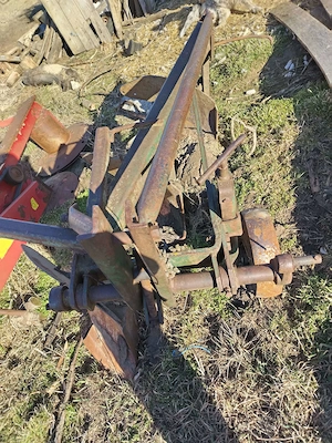 Vând plug pt u650 bun