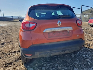 Dezmembrez Renault Captur 0.9B 2014 - imagine 4