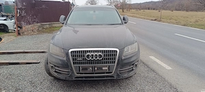 Dezmembrez Audi Q5 Quattro 2.0Tdi 2010