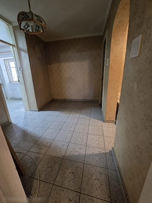 Apartament 2 Camere Emil Racovita Nitu Vasile bloc 1983 - imagine 4