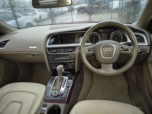 Dezmembrez Audi A5 decapotabil 2010 - imagine 6