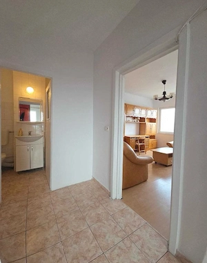 Spitalul Judetean!!! 2 camere .. model decomandat cu centrala .. 84950 euro - imagine 6