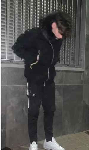 Alex By sexual 22 ani (Party )