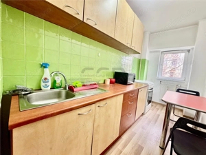 Unirii - Nerva Traian - 10 minute metrou - imagine 6