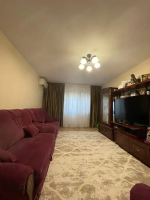 Apartament lux , mobilat ,3 camere, 70 mp utili, zona scoala 32 Craiovita noua  - imagine 2