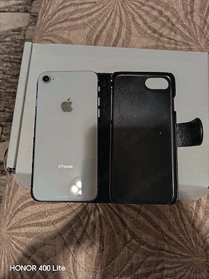 Vind IPhone 8 