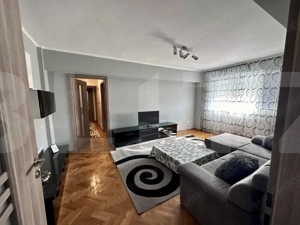 Apartament de închiriat – 3 camere, zona Centrală - imagine 2