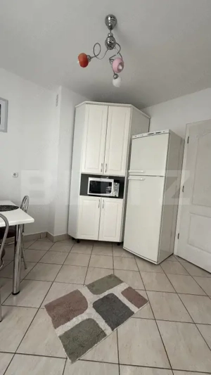 Apartament 2 camere, 65 mp, zona Semicentral / Poli 2  - imagine 2