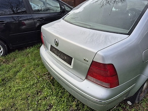 Stop Dreapta VW Bora (1998-2005) - 1.6 Benzina - imagine 3