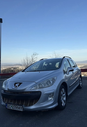 Vând Peugeot 308-2011 diesel 1.6 economic  - imagine 3