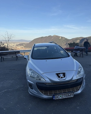 Vând Peugeot 308-2011 diesel 1.6 economic  - imagine 4