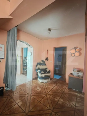 Casa 5 camere, 550 mp teren, in Sandulesti, langa Turda