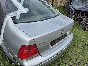 Stop Stanga VW Bora (1998-2005) - 1.6 Benzina - imagine 2