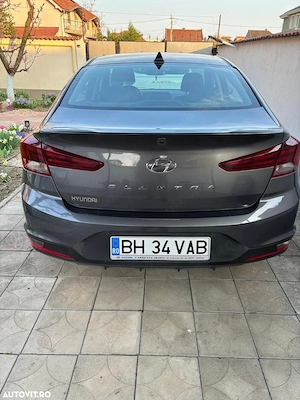 Hyundai Elantra 1.6 MPI   2  km reali - imagine 4