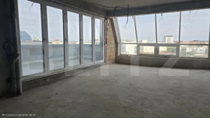 Apartament  - PentHouse -3 camere 180 mp. Central - imagine 12