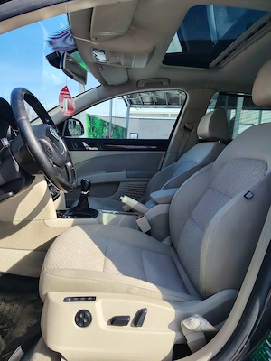 Skoda Superb 1.8TSI 160 cai FULL - imagine 3