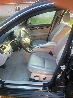 Mercedes benz C220 CDI - imagine 4