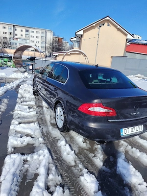 Skoda Superb 1.8TSI 160 cai FULL - imagine 2