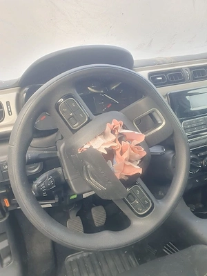 Dezmembrez Citroen C3 1.2B 2018 - imagine 11