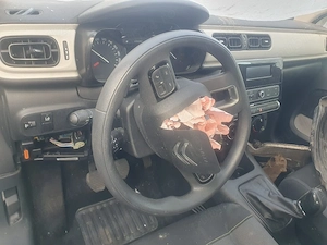 Dezmembrez Citroen C3 1.2B 2018 - imagine 9