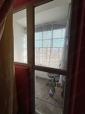 Închiriez apartament cu 2 camere  - imagine 2