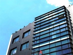 Spatiu de birou, de vanzare - 400 mp construiti