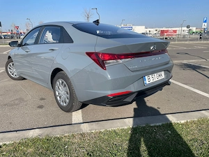 Hyundai Elantra 2023 - imagine 5