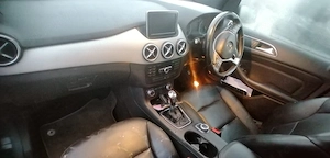 Dezmembrez Mercedes B Class W246 Sport 1.8 CDI 2013 - imagine 7