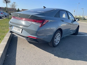 Hyundai Elantra 2023 - imagine 3