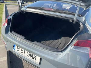 Hyundai Elantra 2023 - imagine 12