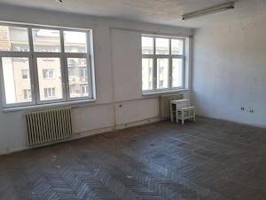 Spatiu 36 mp openspace etaj 3 zona strazii Horea - imagine 3