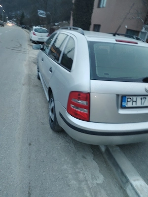Vand Skoda Fabia in stare buna  - imagine 8
