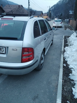 Vand Skoda Fabia in stare buna  - imagine 4