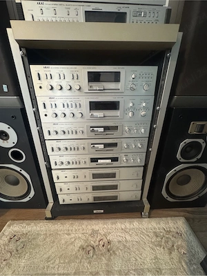 rack akai 