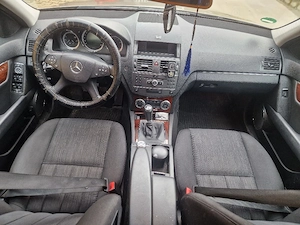 Mercedes-Benz C-class w204 - imagine 4