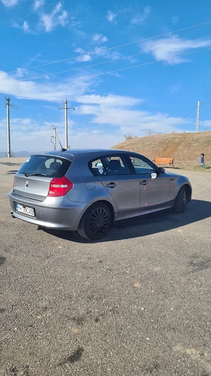 BMW Seria 1, E87, 122cp, 2009 - imagine 4