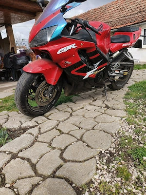 Honda cbr f4i 600 - imagine 2