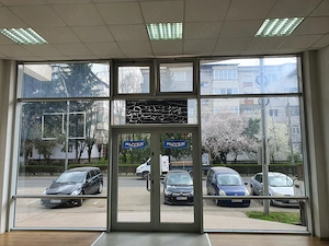 Dau in chirie spatiu comercial 145mp. Baia Mare, vad comercial excelent, Bulevard, cu parcare. - imagine 2