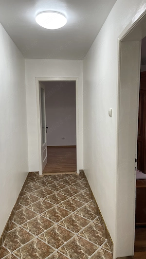 Proprietar, vând apartament 4 camere plus garaj  - imagine 2